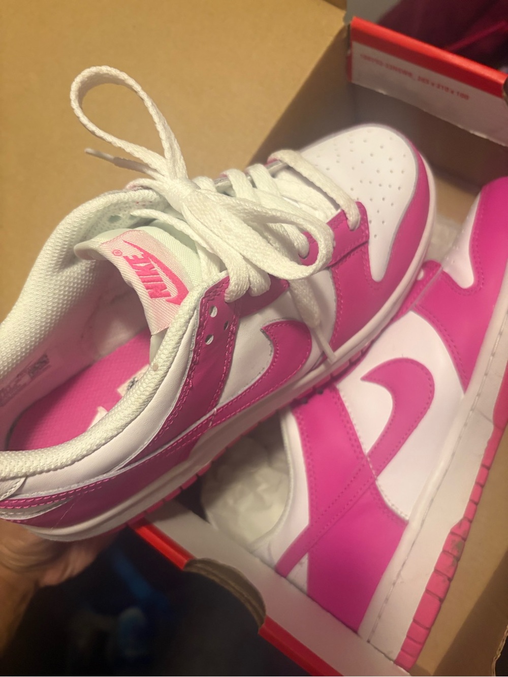 Nike Kids Low-Top Sneakers in Pink and White